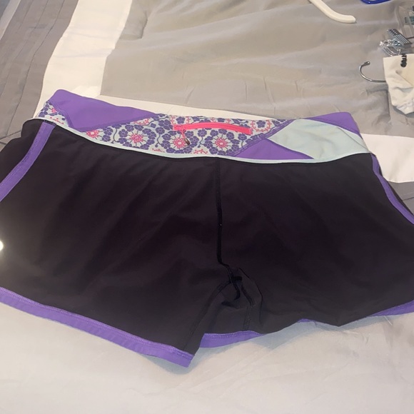Lululemon shorts - Picture 2 of 3